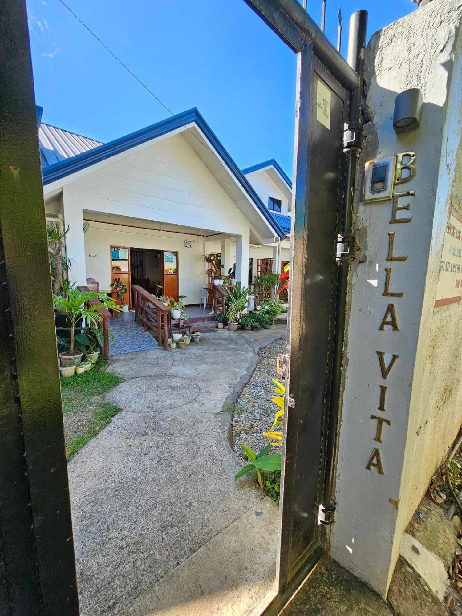 Bella Vita Guest House Корон Екстериор снимка
