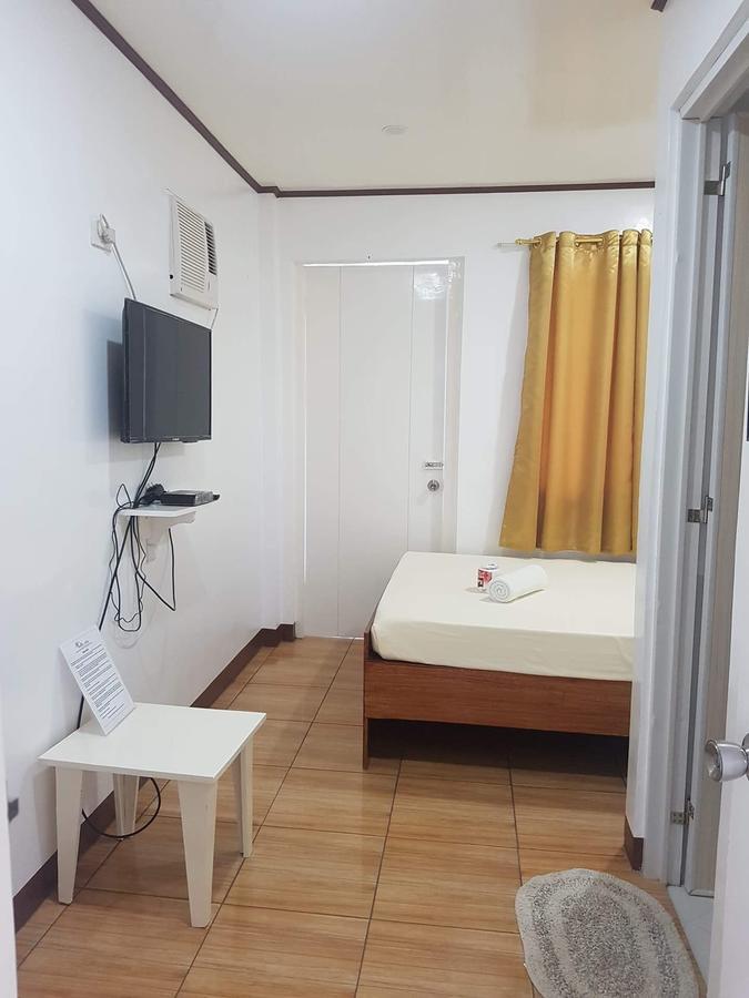 Bella Vita Guest House Корон Екстериор снимка